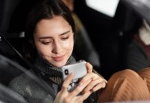 Do papel ao app: como a digitalização dos Detrans mudou a relação do motorista com as burocracias?