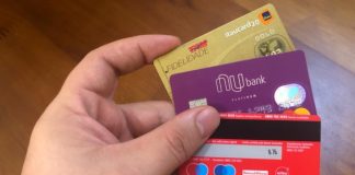 Homem com camisa do Corinthians é preso por furto de cartões durante evento no Teatro César Cava em Presidente Prudente