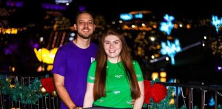 Casal prudentino visita decoração natalina de Maringá e se encanta com iluminação especial