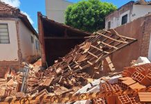 Desabamento deixa trabalhador ferido no centro de Martinópolis