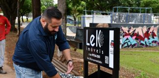 Empresas podem participar da campanha da prefeitura “Adote uma lixeira” em praças e parques públicos