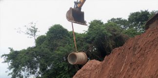 Secretaria de Obras executa obra de galeria na Rua Argemiro Custódio Garcia, no João Domingos