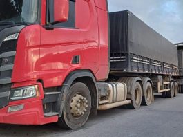 Caminhoneiro é detido com 74 celulares na Raposo Tavares, em Santo Anastácio