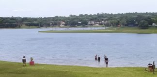 Mulher é resgatada em estado grave após afogamento em balneário de Rancharia