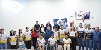 Atletas machadenses da Apop recebem homenagem da Câmara Municipal de Álvares Machado