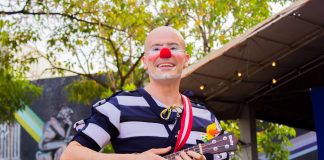 Perico leva aventura e humor ao Sesc Thermas neste domingo