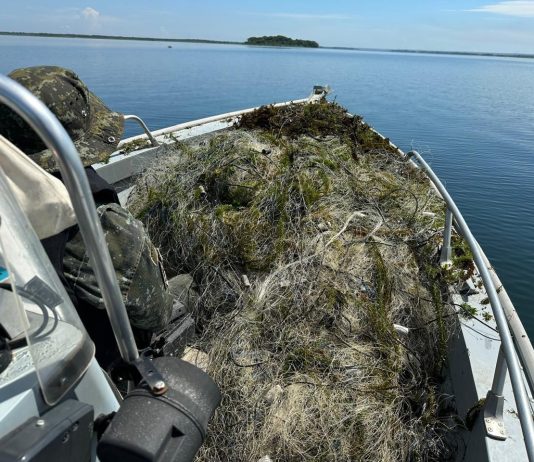 Polícia Ambiental apreende mais de 2 km de redes de pesca ilegais em Epitácio e Panorama