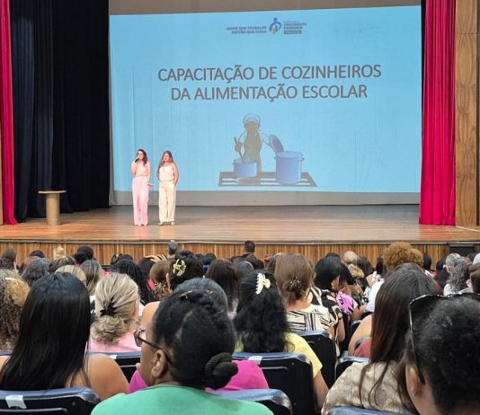 Seduc promove formação para cozinheiras e cozinheiros Escolares da Rede Municipal