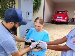 UVZ faz visita casa a casa em bairros das regiões oeste e sul para ampliar cobertura