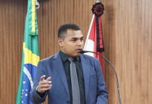 Vereador Guilherme Alencar pede mais prazo para implantação do novo sistema de ônibus e convoca população para sessão