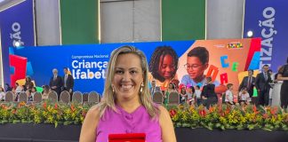 Prudente recebe em Brasília Selo Ouro de Compromisso com Alfabetização