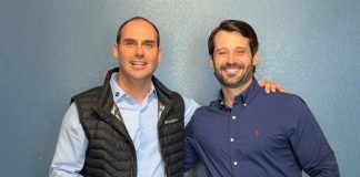 Prudentino Guilherme Piai participa de encontro político em Dallas ao lado de Eduardo Bolsonaro