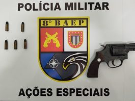 8º BAEP prende homem em flagrante por posse ilegal de revólver em Álvares Machado