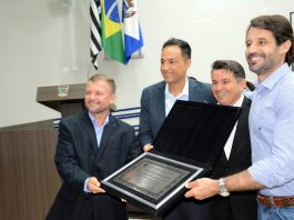 Câmara de Álvares Machado entrega título de Cidadão Machadense a Guilherme Piai