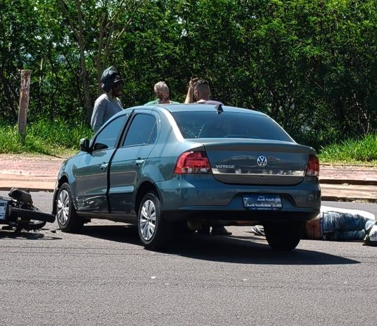 Acidente na avenida JK deixa motociclista ferido em Presidente Prudente