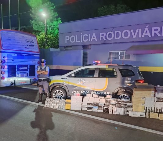 Passageiro é preso com carga milionária de contrabando escondida em ônibus na rodovia Assis Chateaubriand