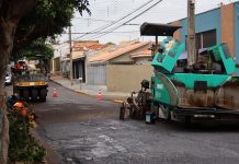 Recapeamento melhora trecho da Rua Cícero Elpídio de Barros em Presidente Prudente