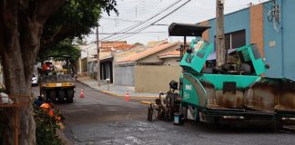 Recapeamento melhora trecho da Rua Cícero Elpídio de Barros em Presidente Prudente