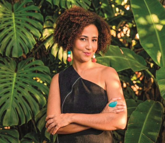 Sesc Thermas tem fim de semana com tributo a Maria Bethânia e programação gratuita em Prudente