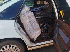 Homem é detido com 800 maços de cigarros, um aparelho Starlink e vários produtos contrabandeados na rodovia