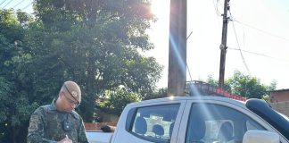 Moradora é flagrada com aves silvestres em cativeiro e leva multa de R$ 3 mil em Prudente