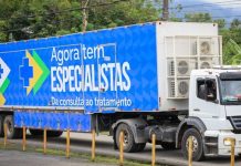 Carreta da Saúde oferece consultas e cirurgias de catarata gratuitas em Presidente Prudente