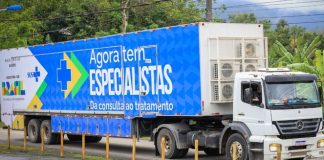 Carreta da Saúde oferece consultas e cirurgias de catarata gratuitas em Presidente Prudente