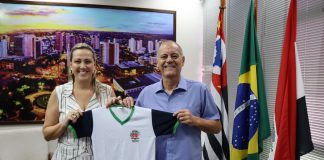 Seduc de Prudente inicia entrega dos uniformes aos alunos no dia 27 de abril