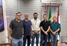 Prefeito Tupã discute projetos habitacionais com representantes da CDHU em Prudente