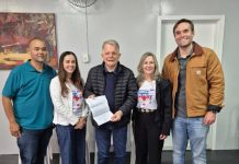 Vereador Cesar Saito Babu acompanha pré-candidato Eleuses Paiva e Mauro Bragato em visitas a projetos e lideranças da região