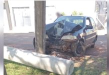 Carro Bate em Poste e Deixa Duas Mulheres Feridas em Tupi Paulista
