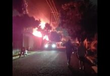 VIDEO: Carregador de celular pega fogo e incêndio destrói casa de madeira na zona leste de Presidente Prudente
