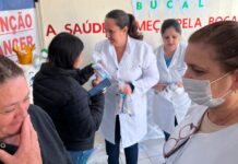 Julho Neon leva orientações sobre saúde bucal a pacientes das unidades de saúde de Prudente