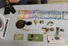 Abordagem a motocicleta furtada termina com Polícia Militar estourando “biqueira” de tráfico no Humberto Salvador