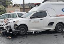 Ambulância de Adamantina se envolve em acidente com motocicleta em Dracena
