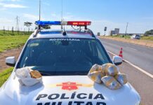 Dupla é presa com mais de 15 kg de drogas após capotamento na Raposo Tavares