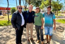 Ed Thomas leva campanha a mais de 100 cidades e reforça contato com eleitores