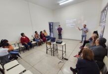 Palestra debate masculinidade e machismo com atendidos do CRAS Nochete