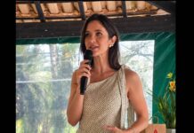 Em palestra, jornalista Carla Moreno destaca importância de comunicar a própria história para fortalecer negócios