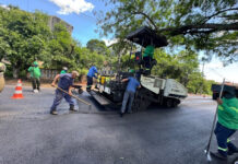 Prudenco avança com recapeamento na Avenida Manoel Romeu Cayres e prevê retomada na Salim Farah Maluf