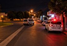 Sorveteria é assaltada e R$ 460 são levados do caixa na Vila Furquim
