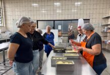 Fundo Social e Sebrae capacitam 16 alunos em curso gratuito de Pães Doces e Semidoces