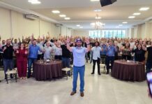 Guilherme Piai reúne 300 pessoas, planeja mandato, anuncia gabinete em Prudente e pede apoio a Flávio Bolsonaro